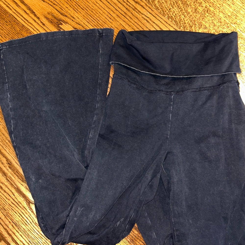 Aerie flare leggings